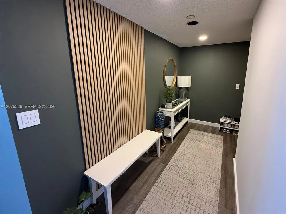 5951 Wellesley Park Dr #605 Boca Raton, FL 33433