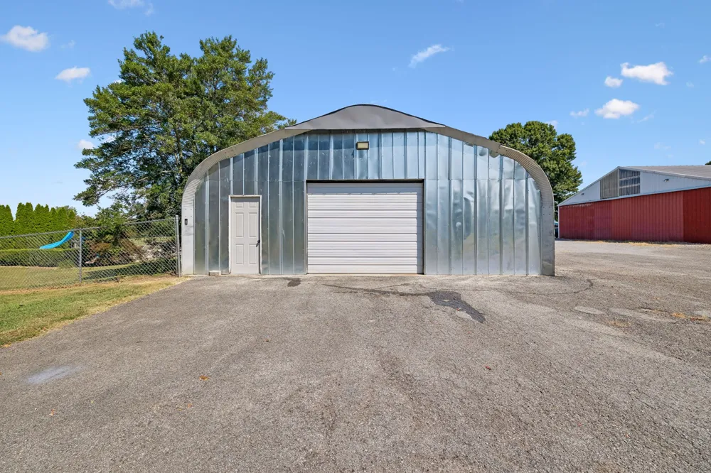 390 Rankin Rd Castalian Springs, TN 37031