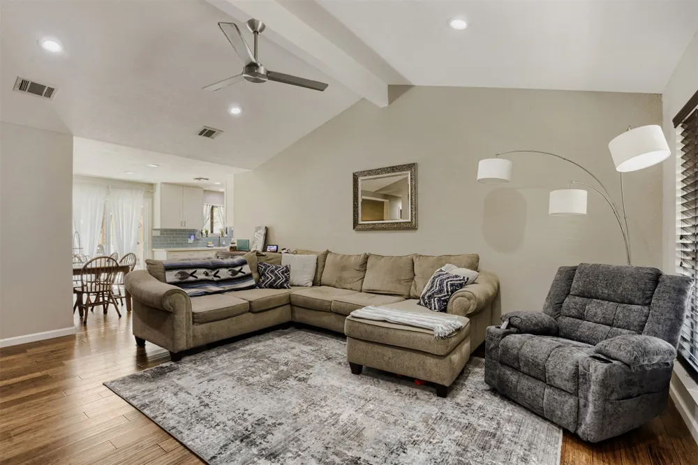 600 Live Oak Drive Cedar Park, TX 78613