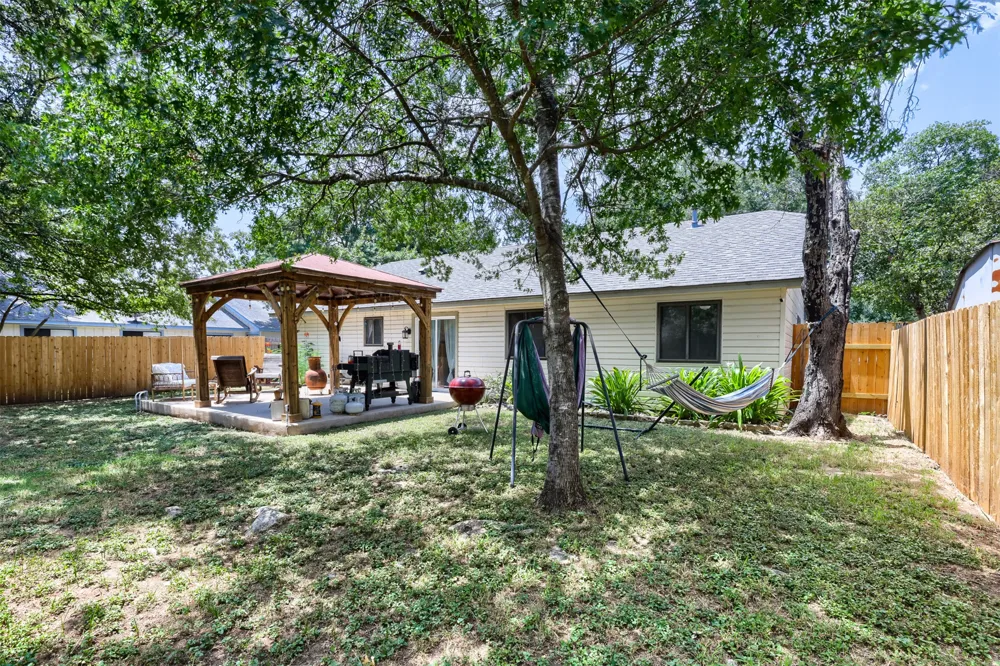 600 Live Oak Drive Cedar Park, TX 78613
