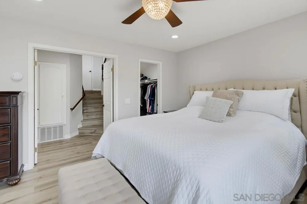 2767 Blackbush El Cajon, CA 92019