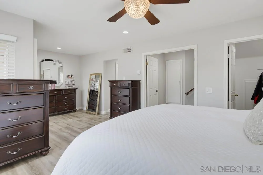 2767 Blackbush El Cajon, CA 92019
