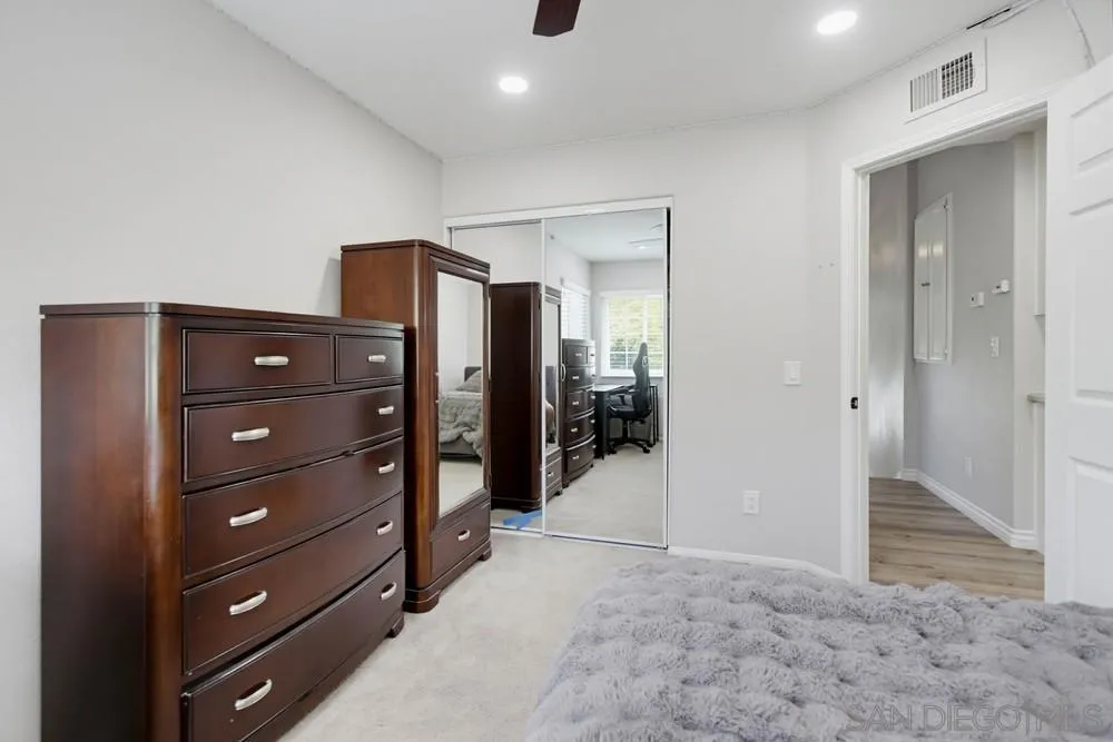 2767 Blackbush El Cajon, CA 92019