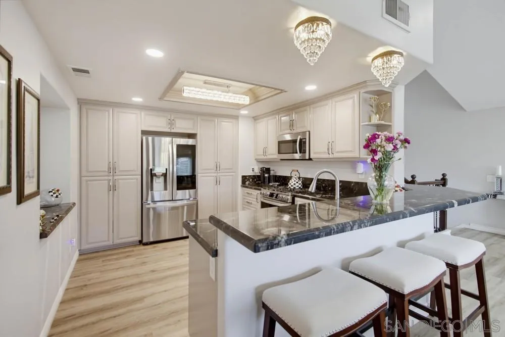 2767 Blackbush El Cajon, CA 92019
