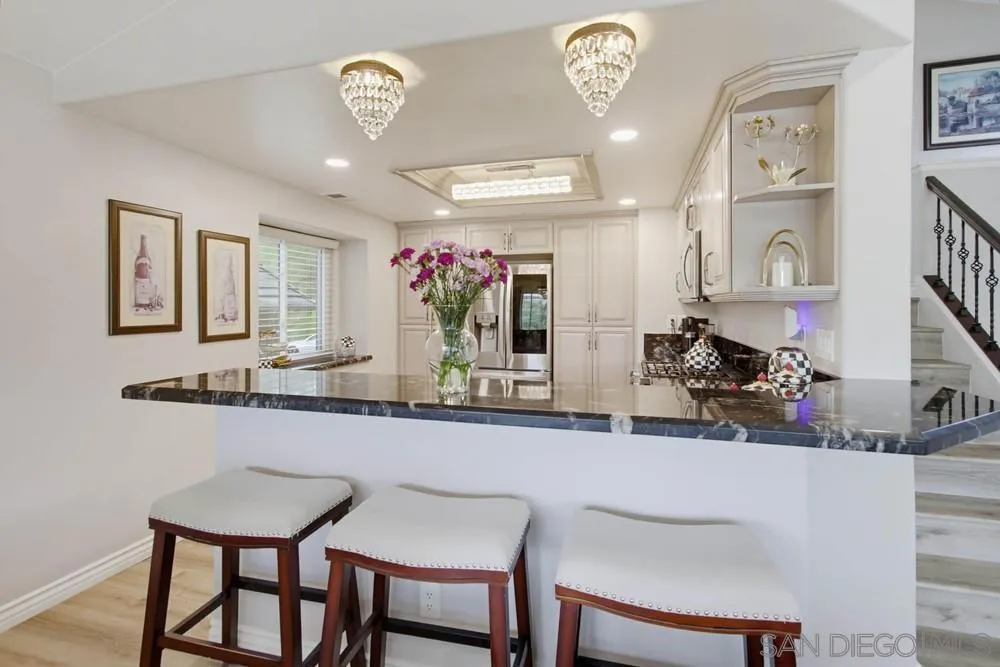 2767 Blackbush El Cajon, CA 92019