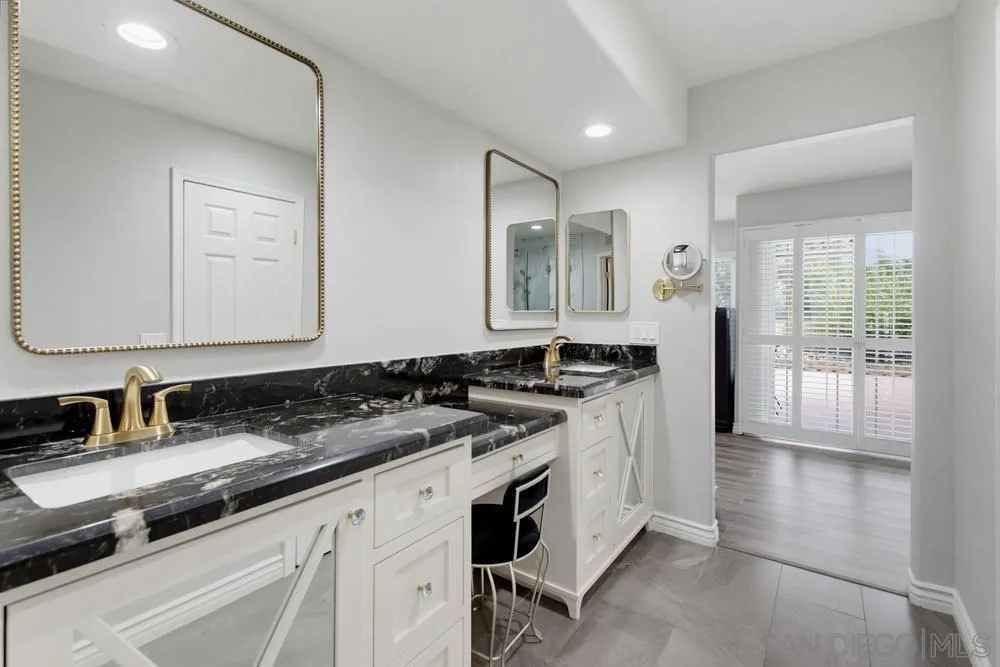 2767 Blackbush El Cajon, CA 92019