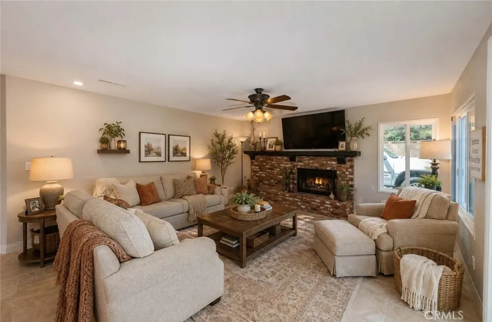 5505 Green Hollow Lane Yorba Linda, CA 92887