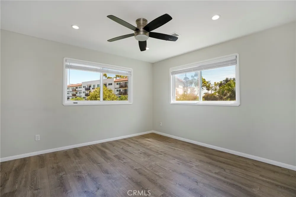 6320 W 85th Street Los Angeles, CA 90045