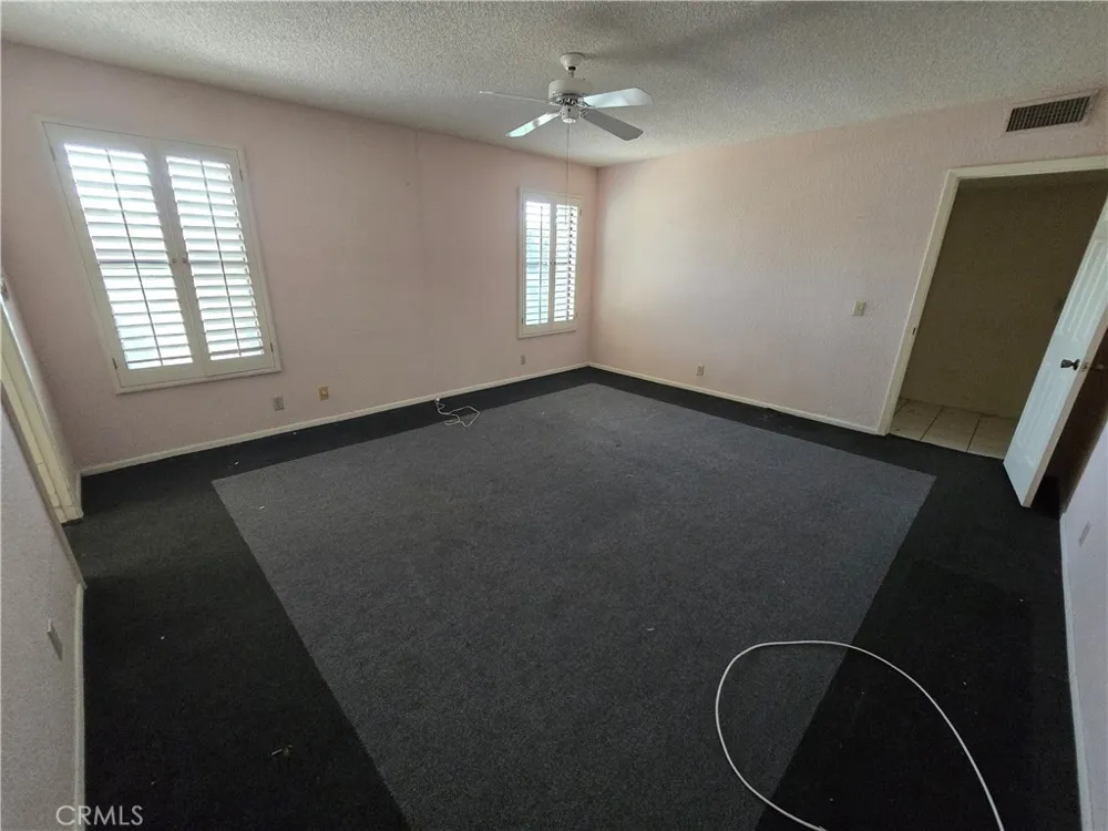 187 Winterhaven Palm Desert, CA 92260