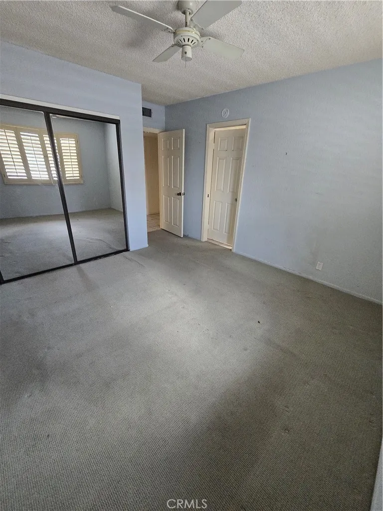 187 Winterhaven Palm Desert, CA 92260