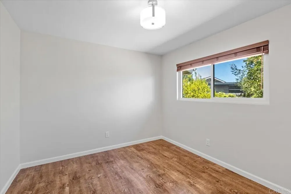6205 Fernwood Drive La Mesa, CA 91942