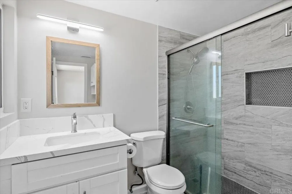 6205 Fernwood Drive La Mesa, CA 91942