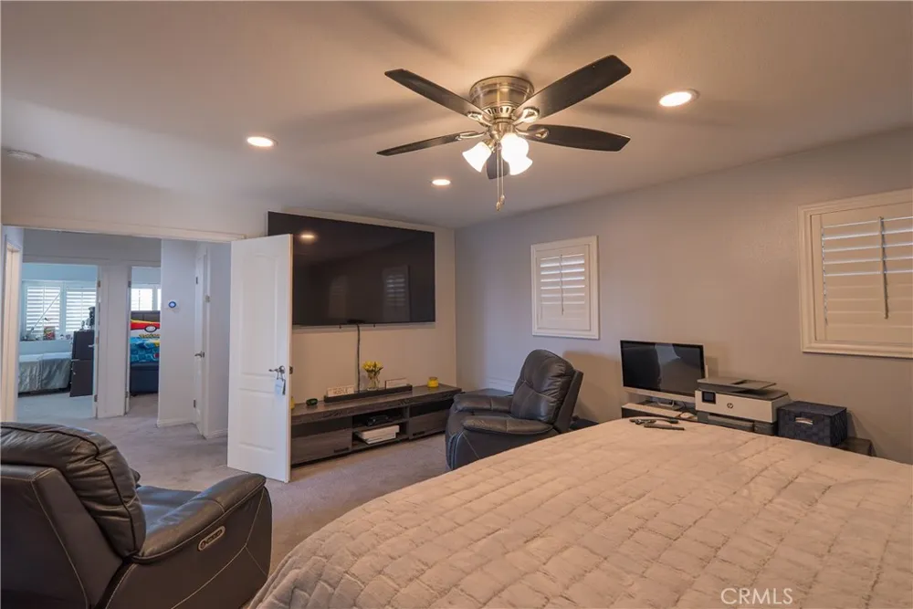6103 Michelson Street Lakewood, CA 90713