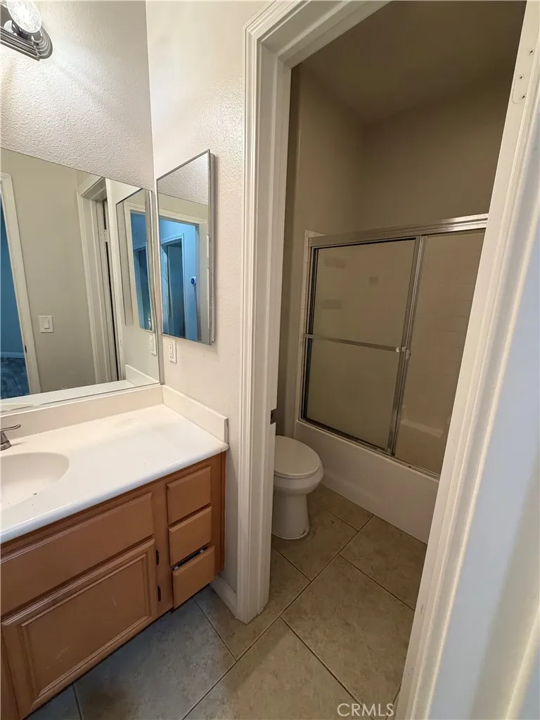 27932 John F Kennedy Drive #C Moreno Valley, CA 92555