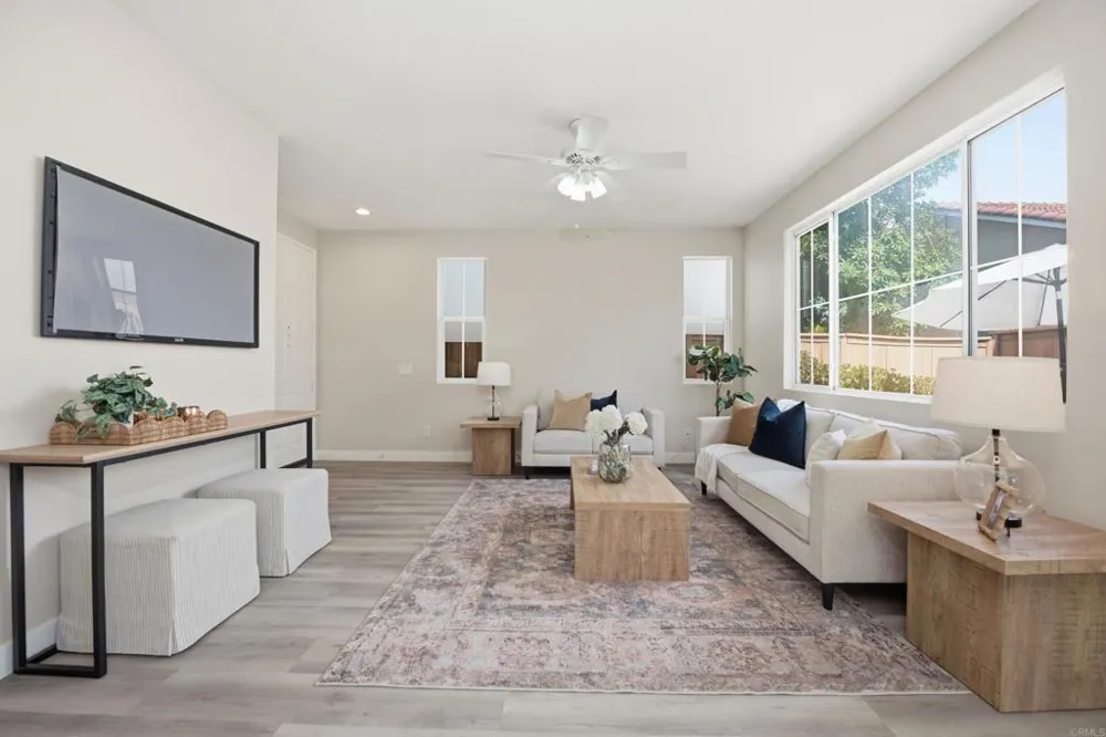 247 Melinda Way Oceanside, CA 92057
