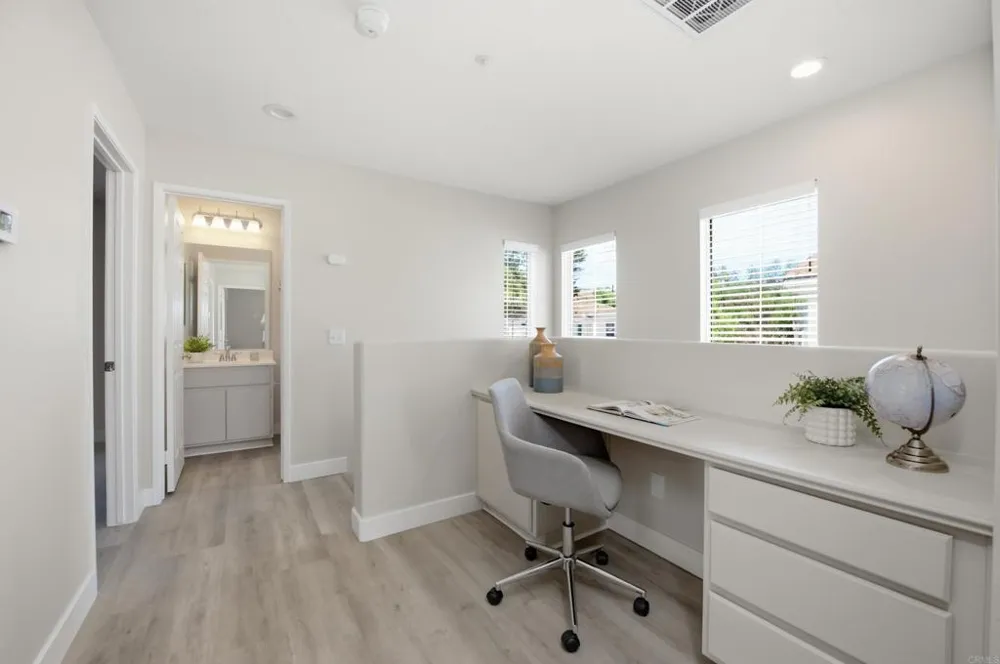 247 Melinda Way Oceanside, CA 92057