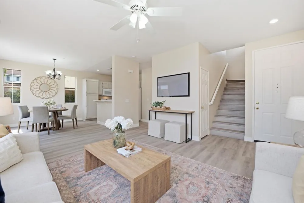 247 Melinda Way Oceanside, CA 92057