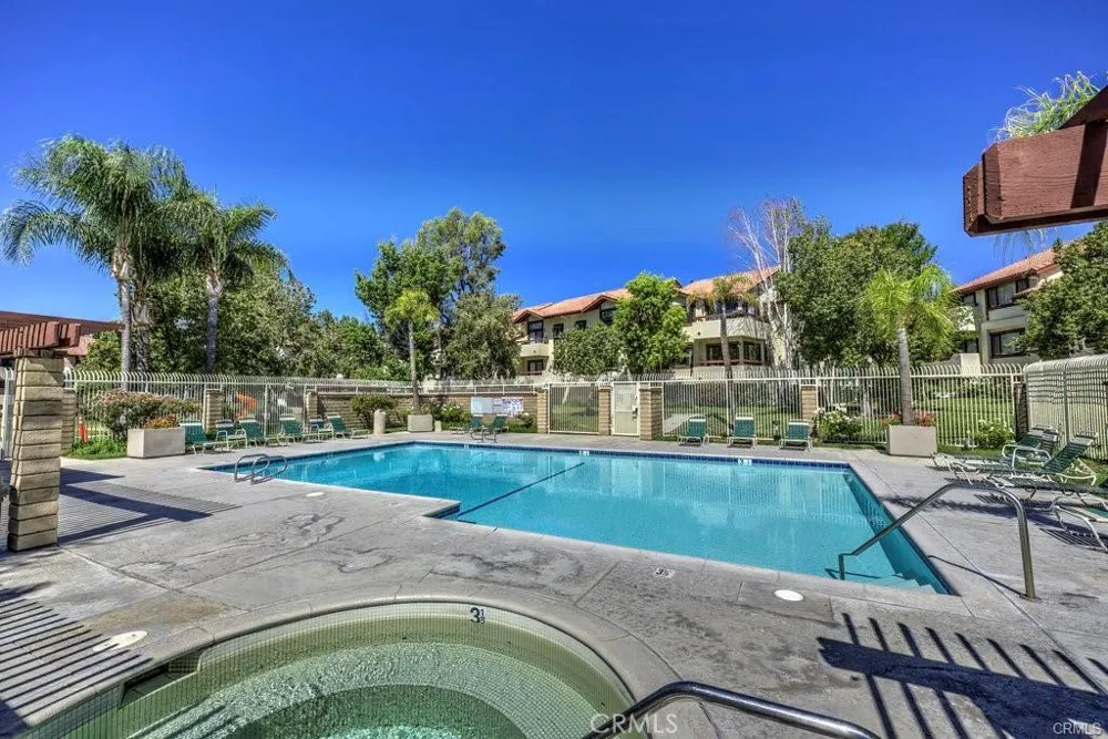 27979 Sarabande Lane #247 Canyon Country, CA 91387