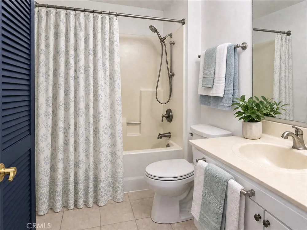 27979 Sarabande Lane #247 Canyon Country, CA 91387