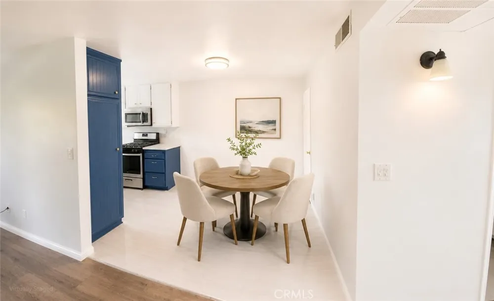 27979 Sarabande Lane #247 Canyon Country, CA 91387