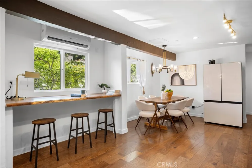 1930 Weepah Way Los Angeles, CA 90046
