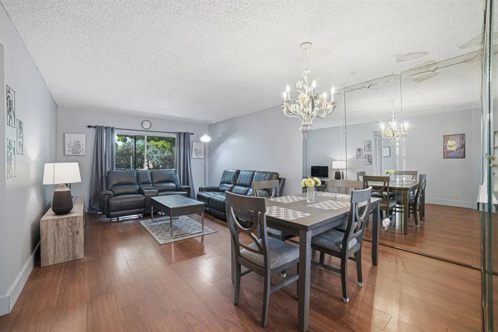 4151 NW 90th Avenue #207 Coral Springs, FL 33065