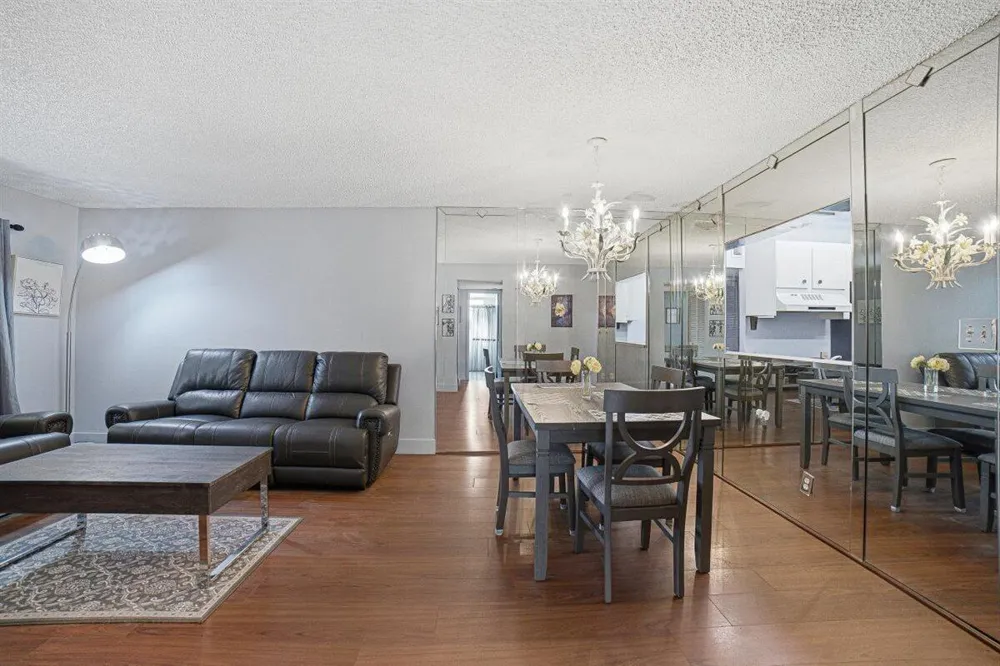 4151 NW 90th Avenue #207 Coral Springs, FL 33065