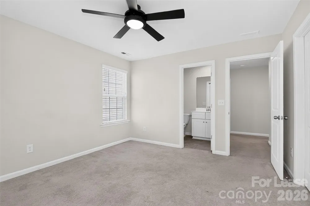 13622 Pontchatrain Avenue Charlotte, NC 28273