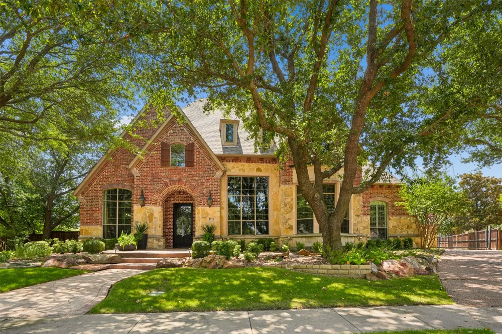 1712 Singletree Court McKinney, TX 75072