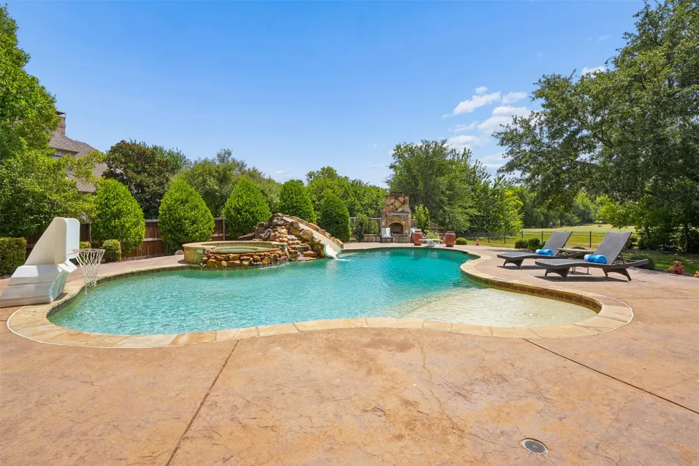 1712 Singletree Court McKinney, TX 75072