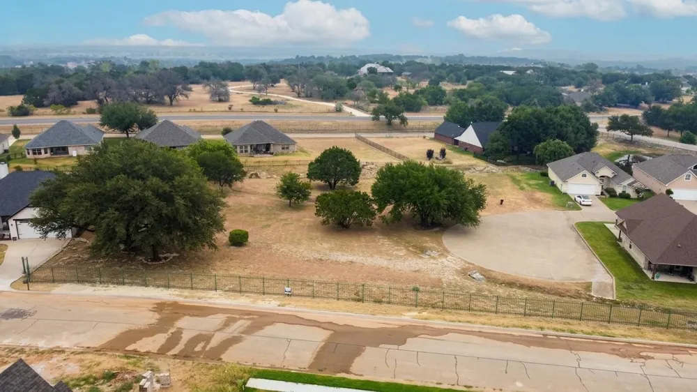 Easy Street Glen Rose, TX 76043