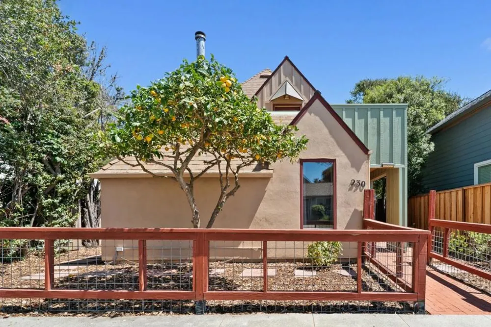 230 Alhambra Avenue Santa Cruz, CA 95062