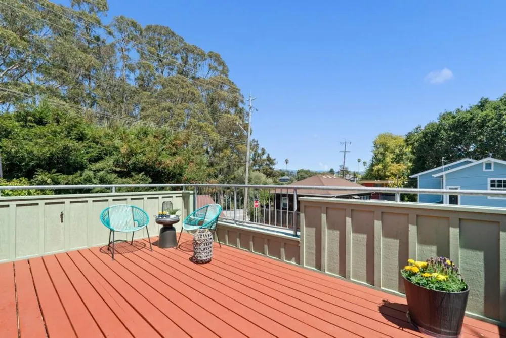 230 Alhambra Avenue Santa Cruz, CA 95062