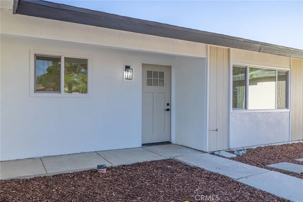 737 W Avenue H7 Lancaster, CA 93534