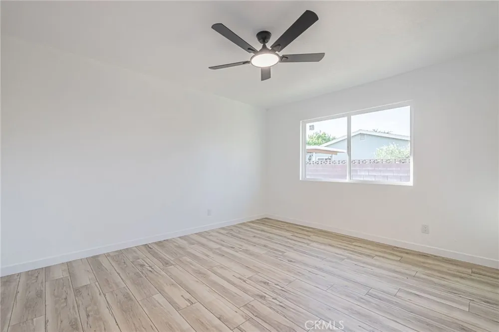 737 W Avenue H7 Lancaster, CA 93534
