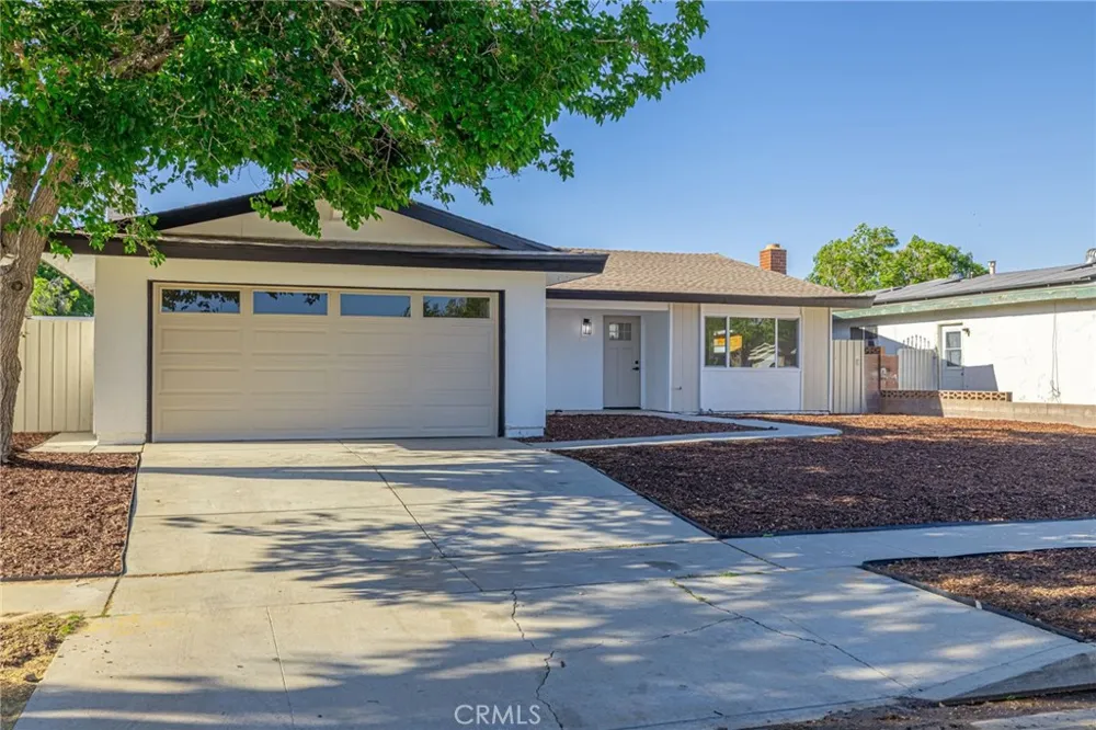 737 W Avenue H7 Lancaster, CA 93534