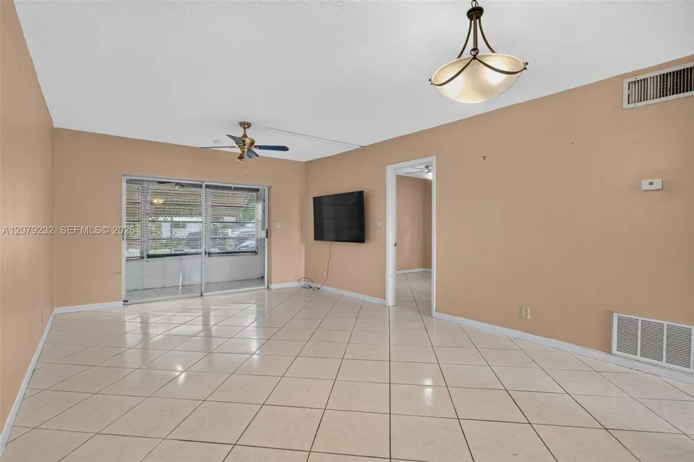 2551 W Golf Blvd #101 Pompano Beach, FL 33064