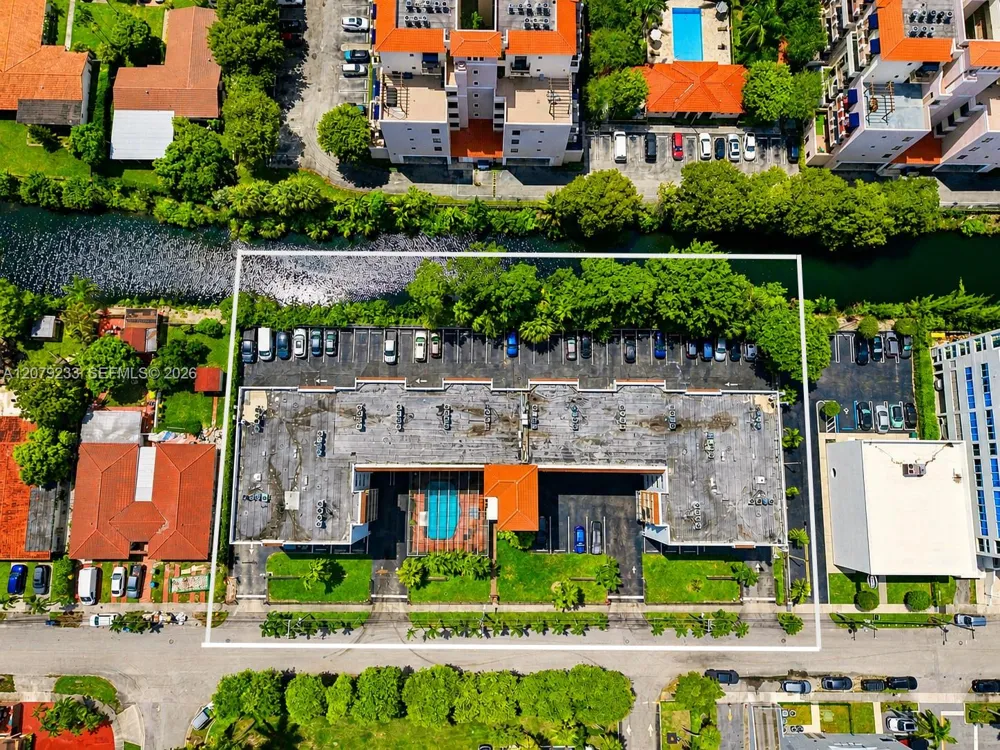 900 SW 84th Ave #415D Miami, FL 33144