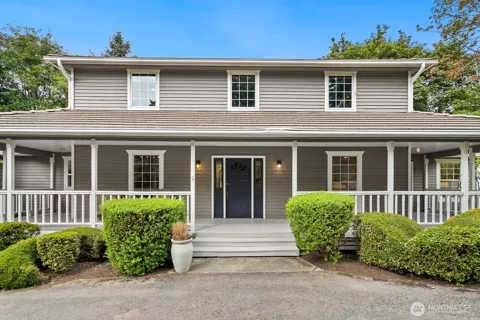 6108 Nahane West NE