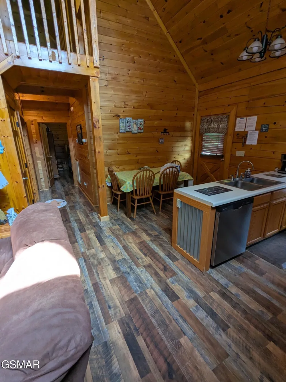 1039 Willard Way Sevierville, TN 37876