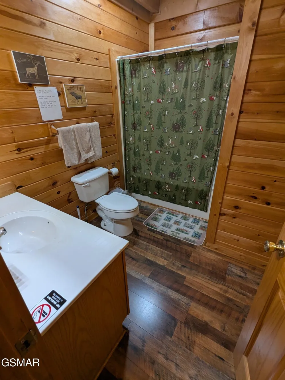1039 Willard Way Sevierville, TN 37876