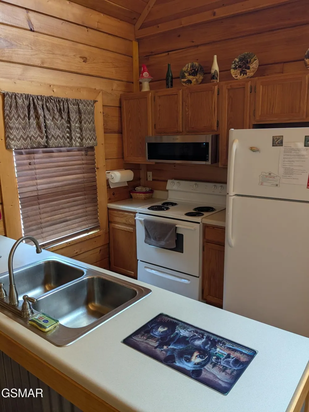 1039 Willard Way Sevierville, TN 37876