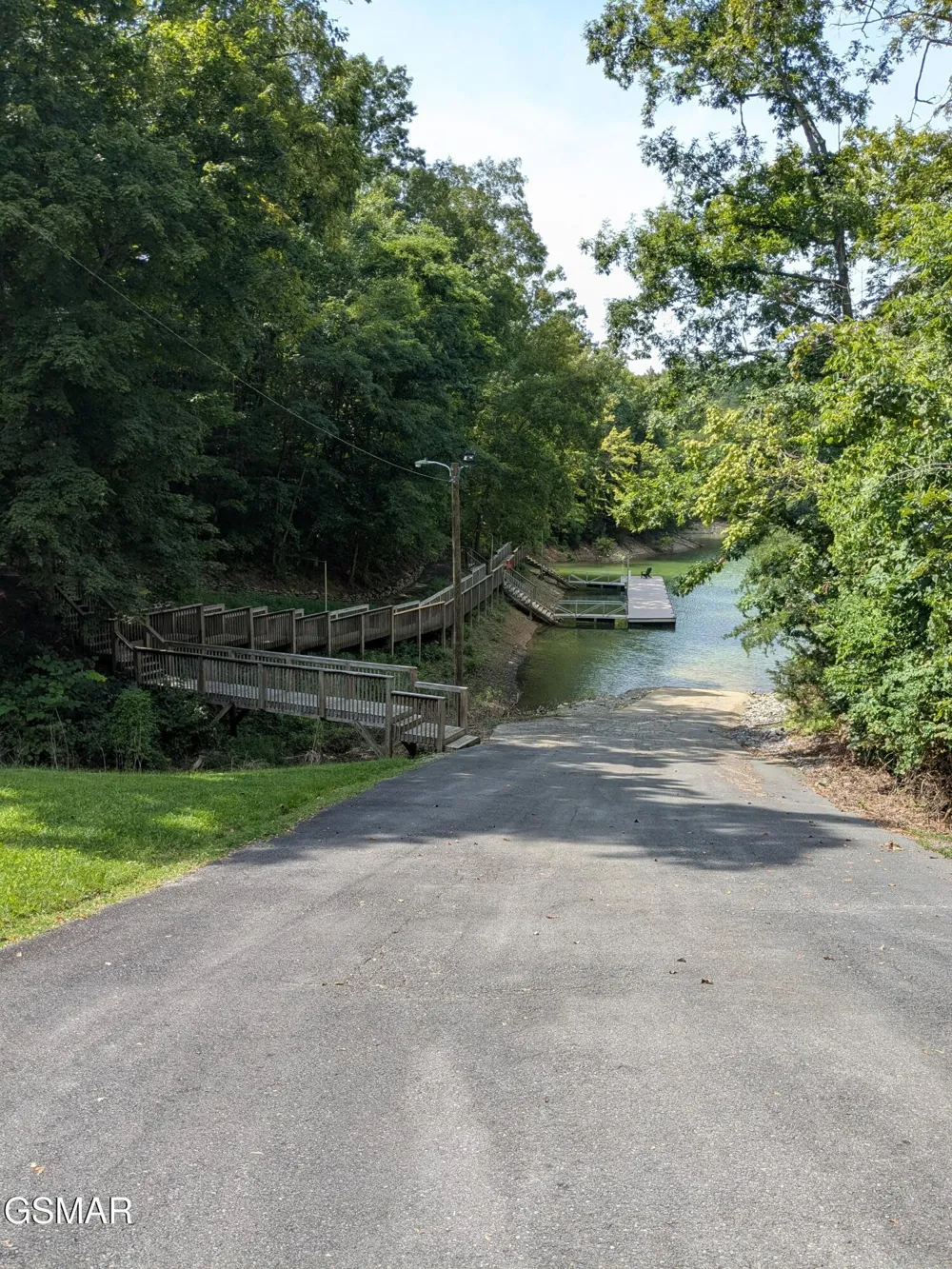 1039 Willard Way Sevierville, TN 37876