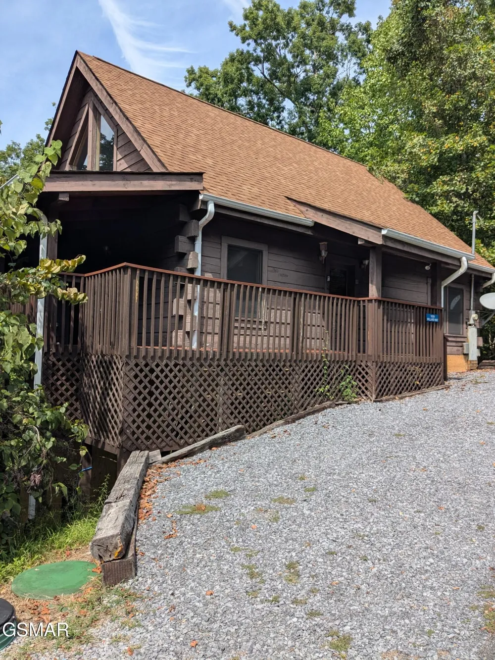 1039 Willard Way Sevierville, TN 37876