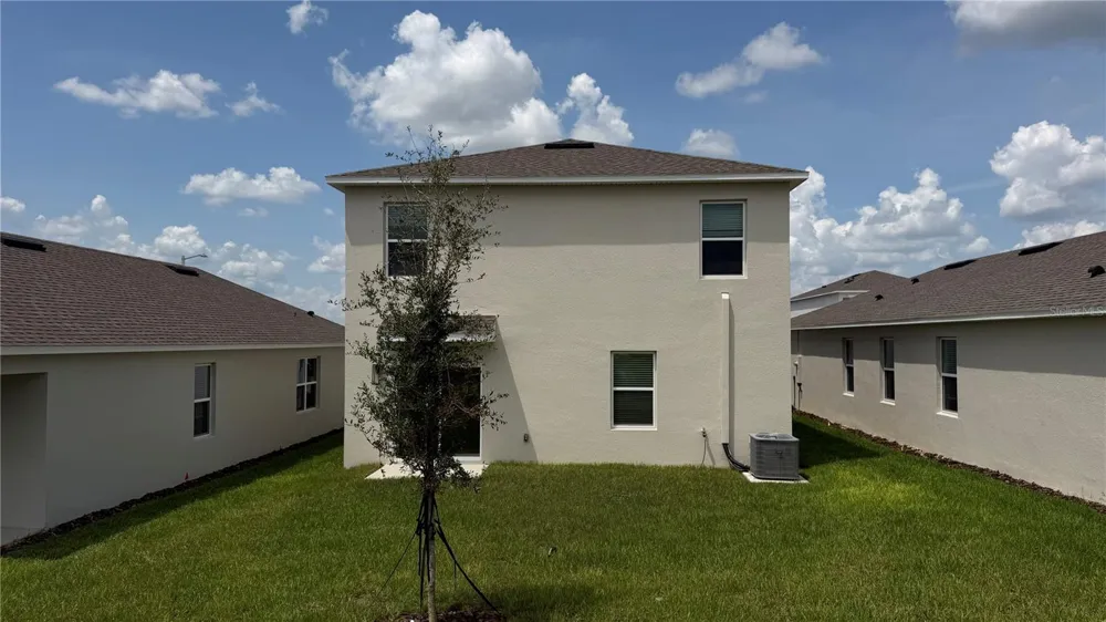 5152 NATIVE MILE LOOP Davenport, FL 33837