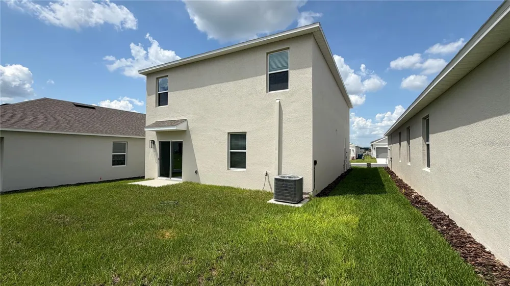 5152 NATIVE MILE LOOP Davenport, FL 33837