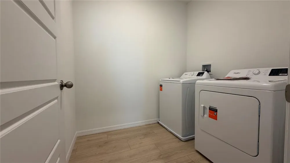5152 NATIVE MILE LOOP Davenport, FL 33837