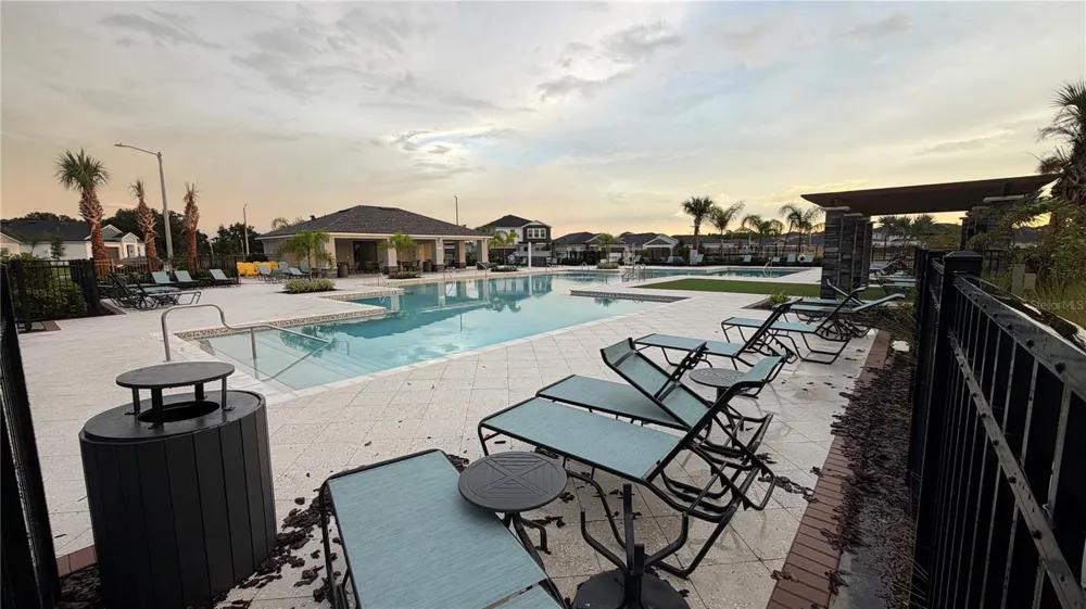 5152 NATIVE MILE LOOP Davenport, FL 33837