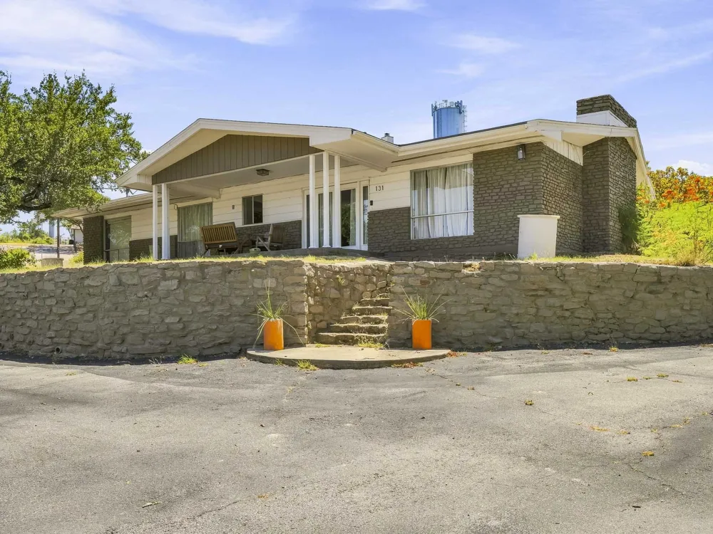 131 Dukes Drive Cottonwood Shores, TX 78657