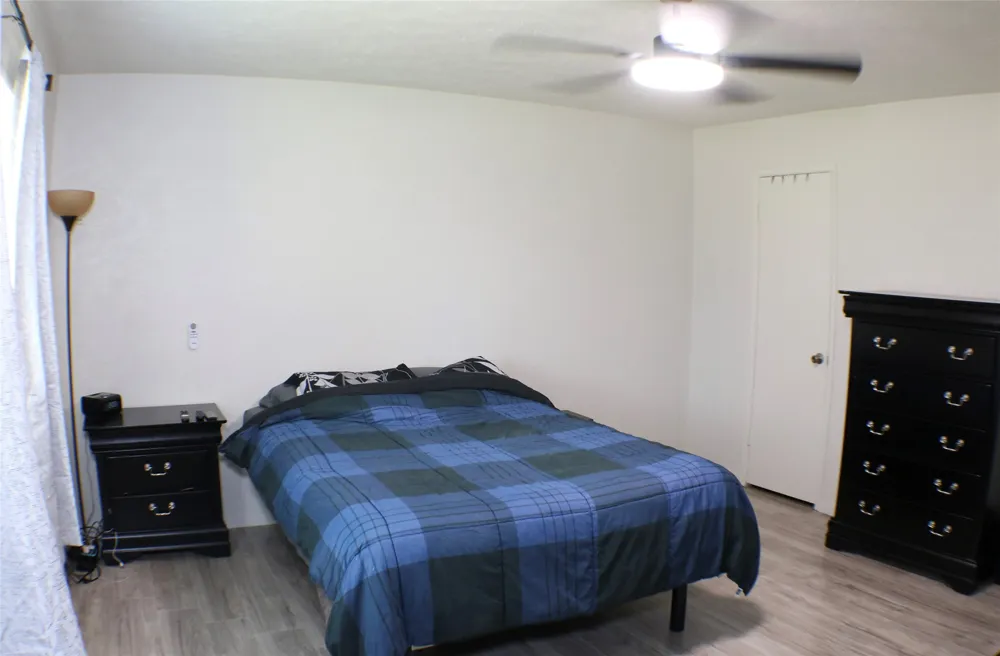 6925 Mid Cities Boulevard North Richland Hills, TX 76182
